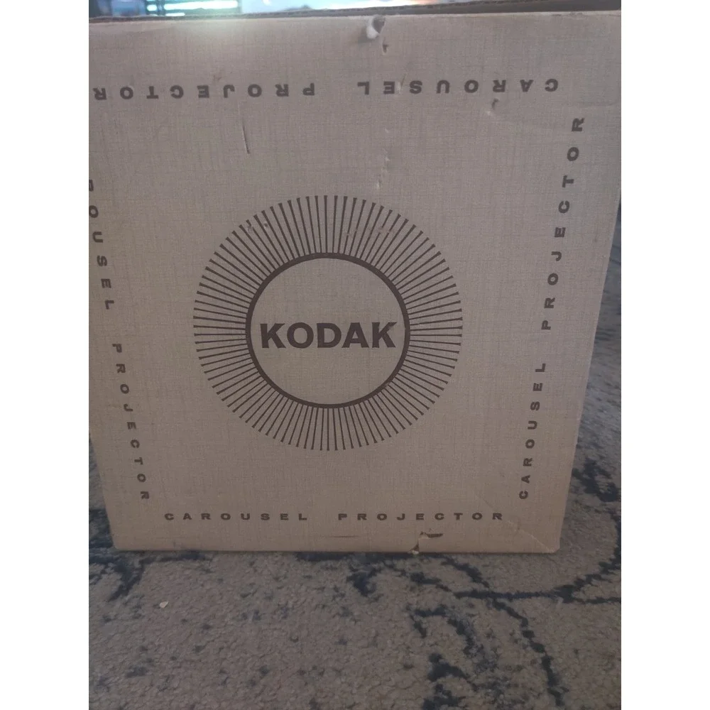 Kodak Carousel 750 Slide‎ Projector Vintage Ektanar Lens Original Box Manual GE